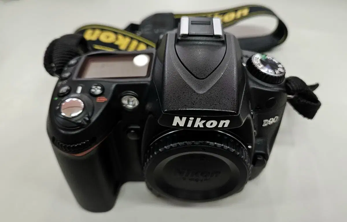 NIKON 니콘 보급형 DSLR D90 A급